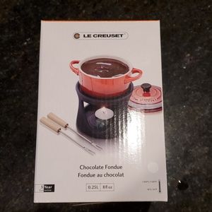Le Creuset storeware fondue set